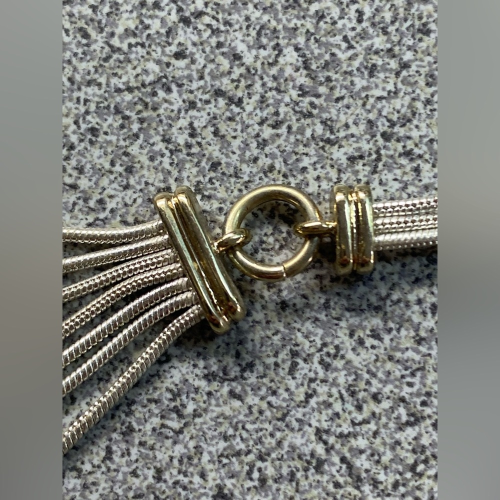 BEAUTIFUL MULTI TIERED NECKLACE - Picture 4 of 16